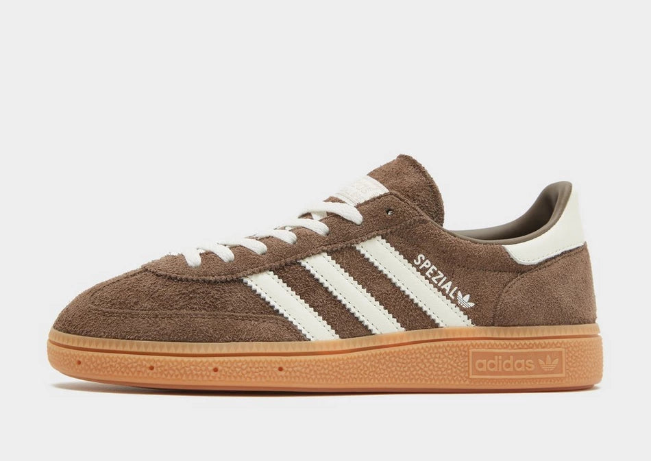 Adidasbruin01_7e181b9b-319b-4779-9b57-d27a19279eb7