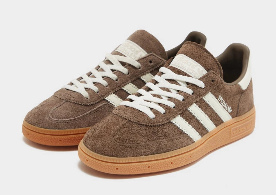 Adidasbruin2_b1fc1d36-a19e-4a72-a06c-bb481b971557