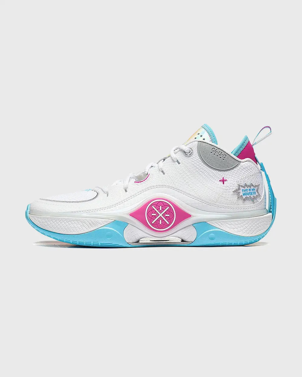 Li-NingWayofWadeShadow5BuzzerBeaterBasketbalschoenWitzijkantbuiten