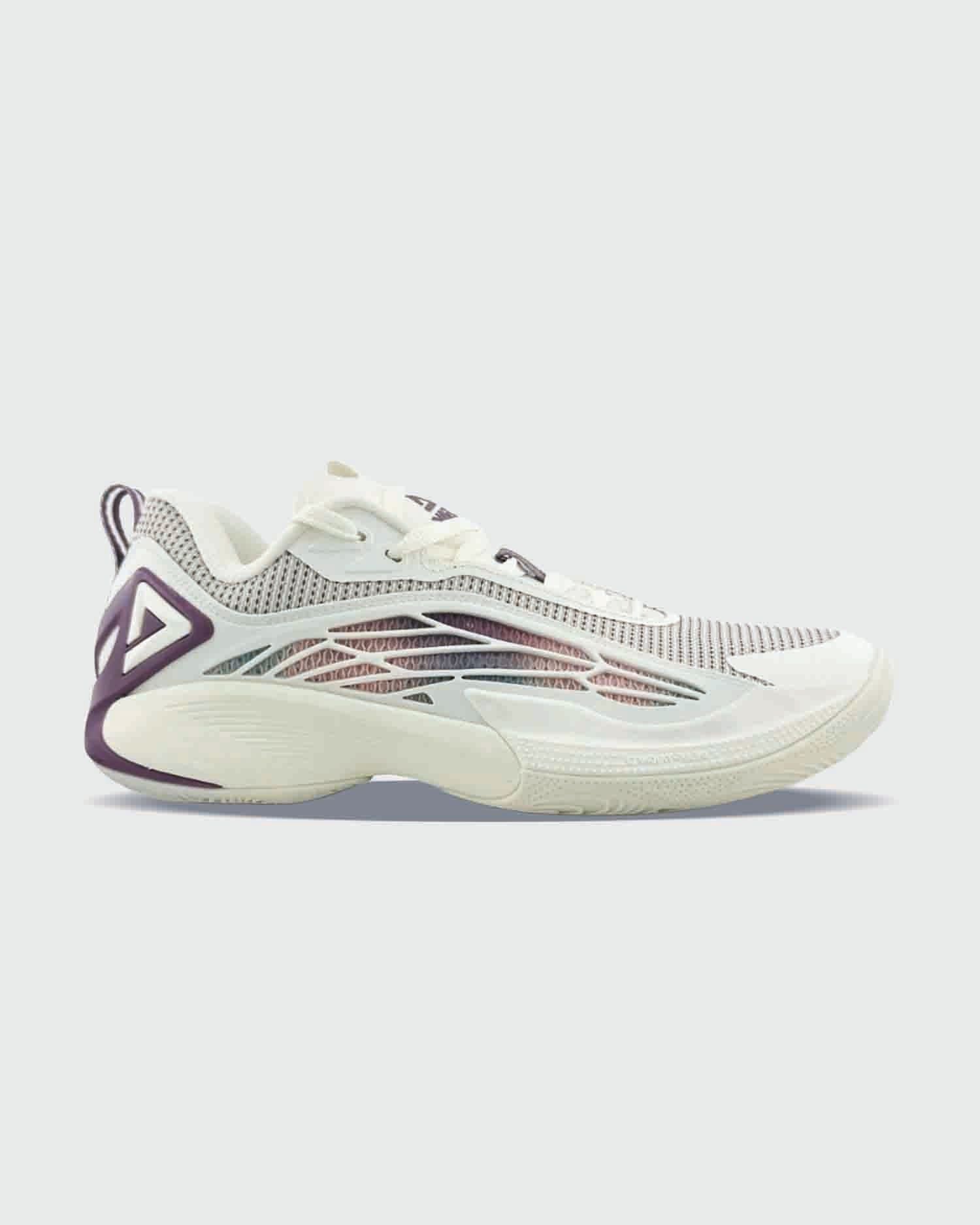 PeakElfBasketbalschoenWitmarketingrechts