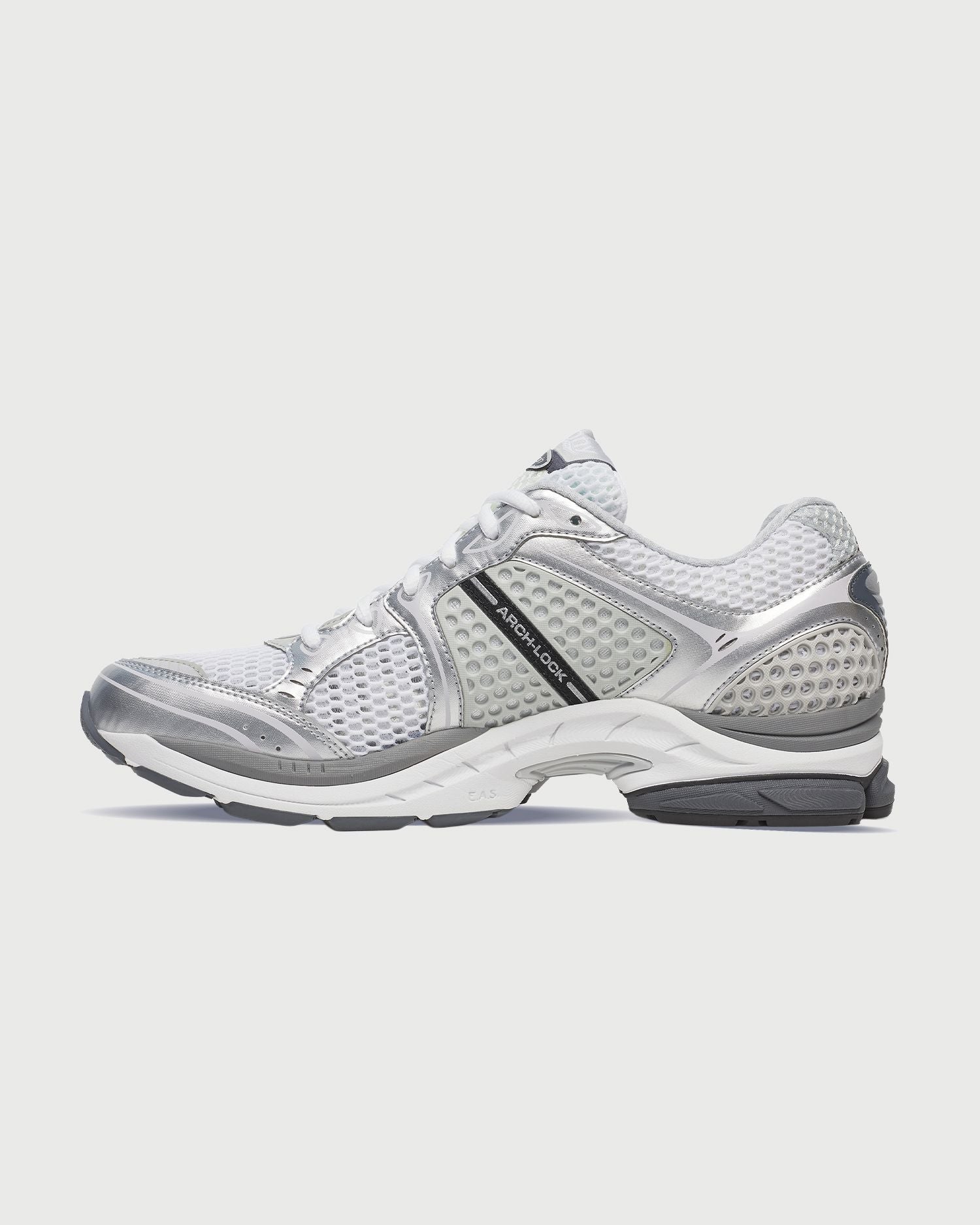 sauconyprogidtriumph4sneakerwitsilverlink