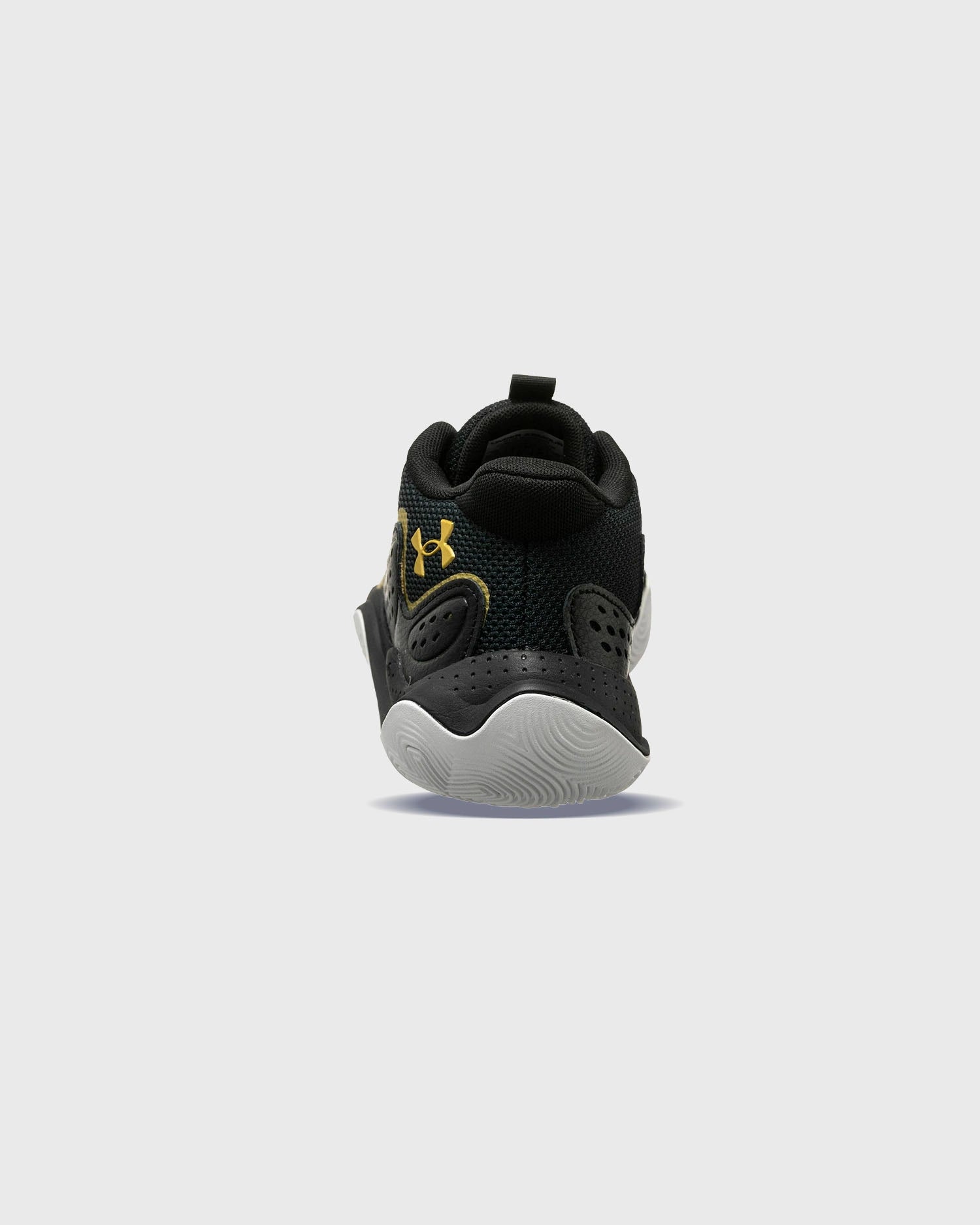 under-armour-jet-23-gs-basketbalschoen-zwart-goud-achteraanzicht